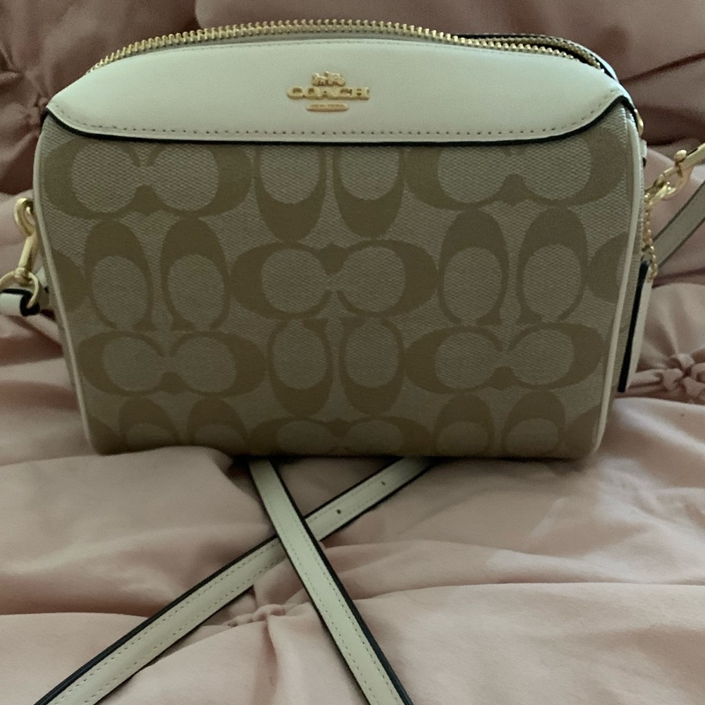 NWOT Coach crossbody